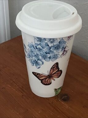 Lenox Butterfly Meadow Hydrangeas Ceramic Travel Mug with Silicone Lid
